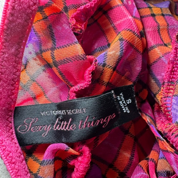 Vintage Victoria’s Secret Y2K Plaid and Floral Babydoll - Picture 6 of 7